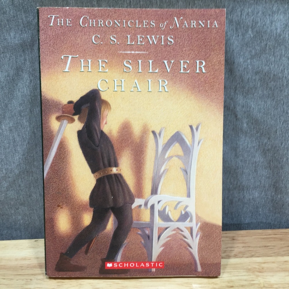 Scholastic Kids Paperback The Silver Chair Narnia Book 6 C.S. Lewis Brown Good